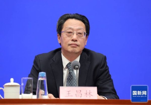 国家发展改革委：发行消费基础设施REITs，用“硬投资”促消费｜直击国新办新闻发布会
