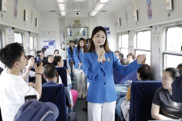 哈铁开行首趟“悠享龙江·歌声里的黑龙江”音乐主题旅游专列